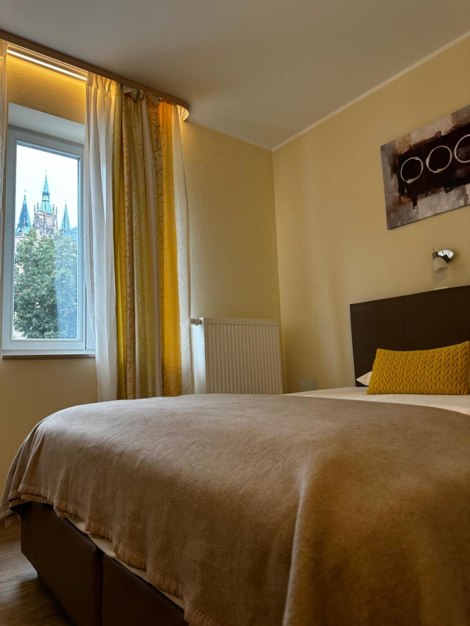 Hotelpension Am Dom Erfurt Exterior foto